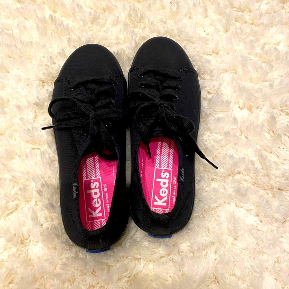 Black Keds with black sole and pink inside. Size 3